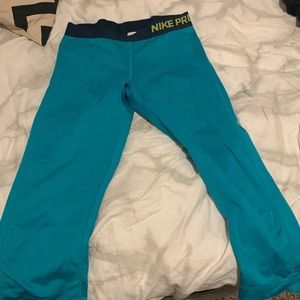 Nike Pro Crop Tights